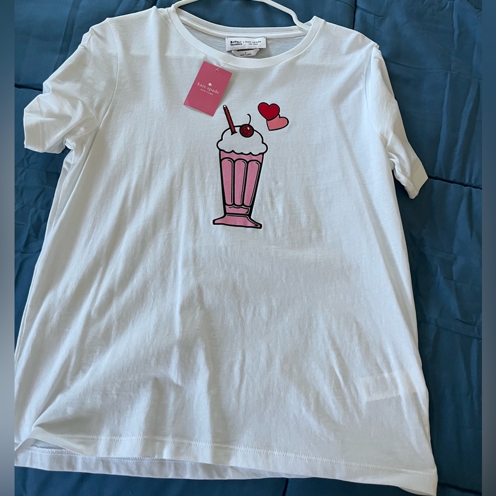 Kate spade tee shirt size small
